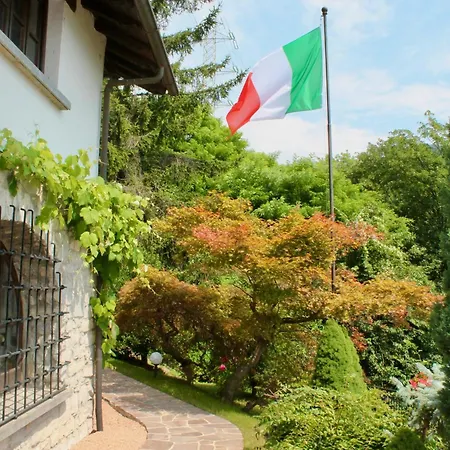 فيلة Chalet Miralago Plesio