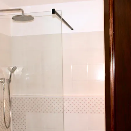 Chalet Miralago فيلة Plesio